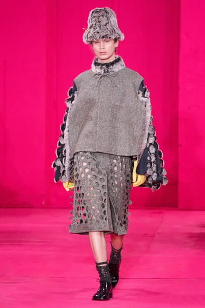 Look 13